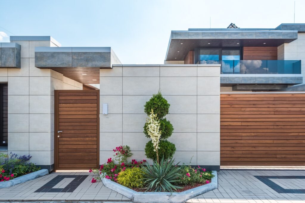Desert landscaping design for outdoor spaces in Dubai